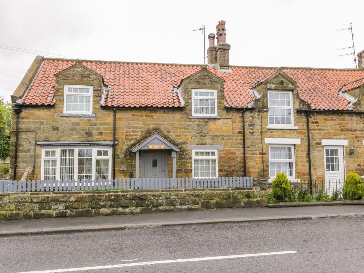Villa 11A High Street Scarborough Exterior foto